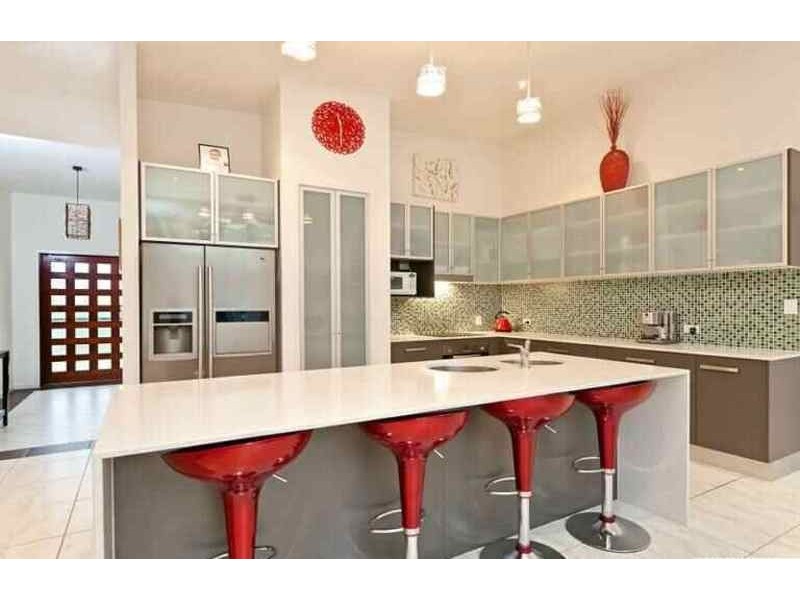 55 Island Street, Cleveland QLD 4163