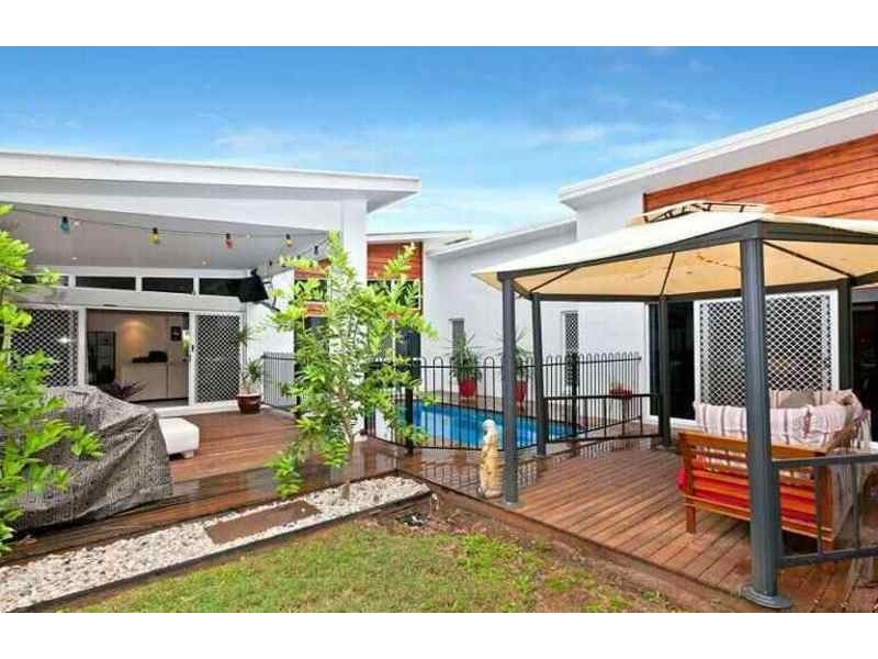 55 Island Street, Cleveland QLD 4163