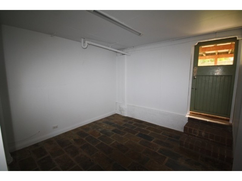 12 Hawkins St, Springwood QLD 4127