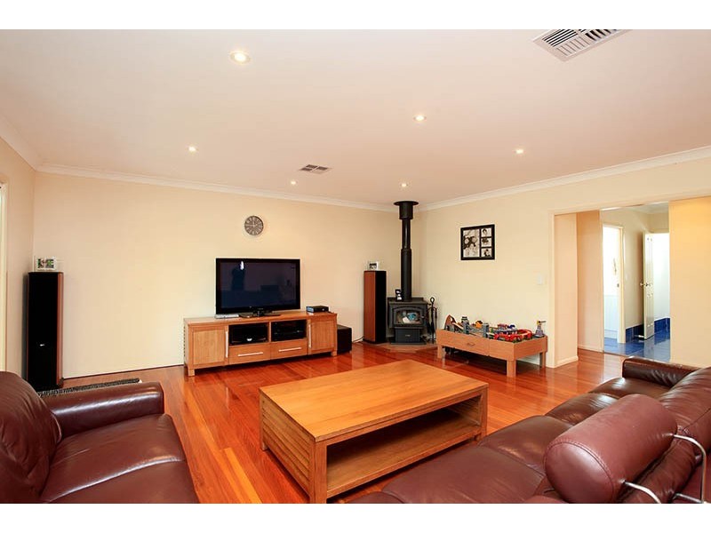 11 Rolls Royce Court, Joyner QLD 4500