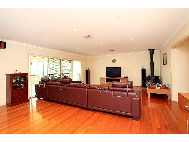 11 Rolls Royce Court, Joyner QLD 4500