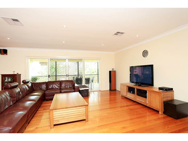 11 Rolls Royce Court, Joyner QLD 4500