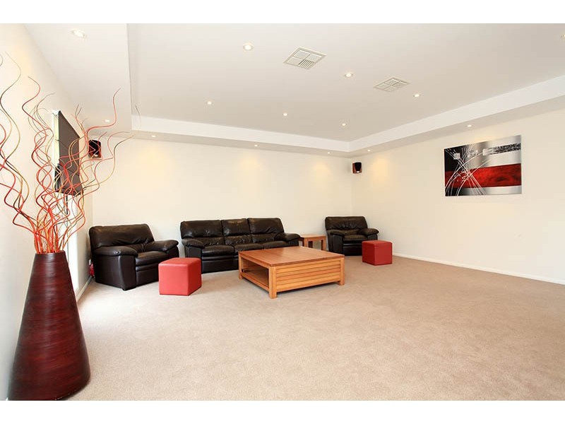 11 Rolls Royce Court, Joyner QLD 4500