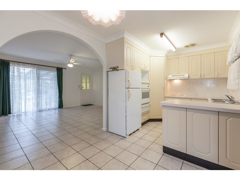 3 Southgate Dr, Woodridge QLD 4114