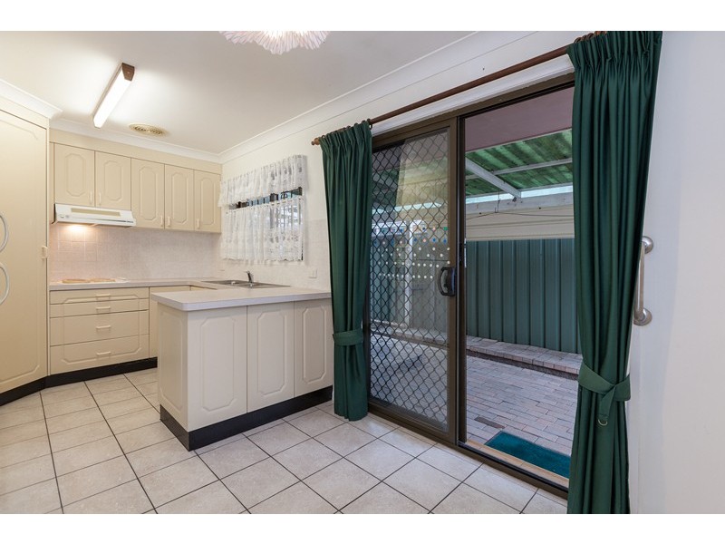 3 Southgate Dr, Woodridge QLD 4114