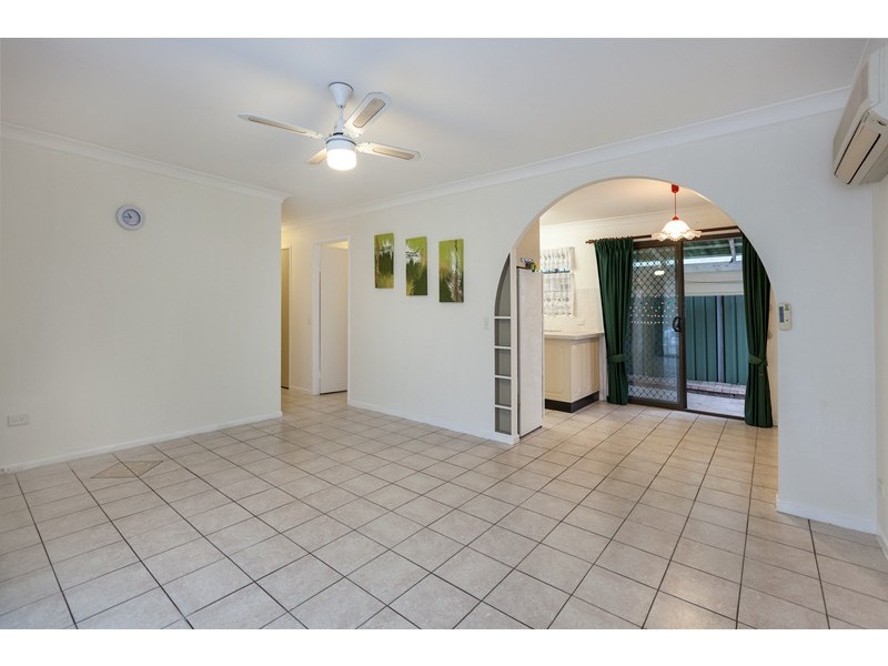 3 Southgate Dr, Woodridge QLD 4114