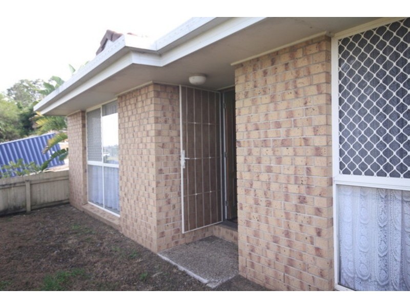 11 Tahan Crescent, Tanah Merah QLD 4128