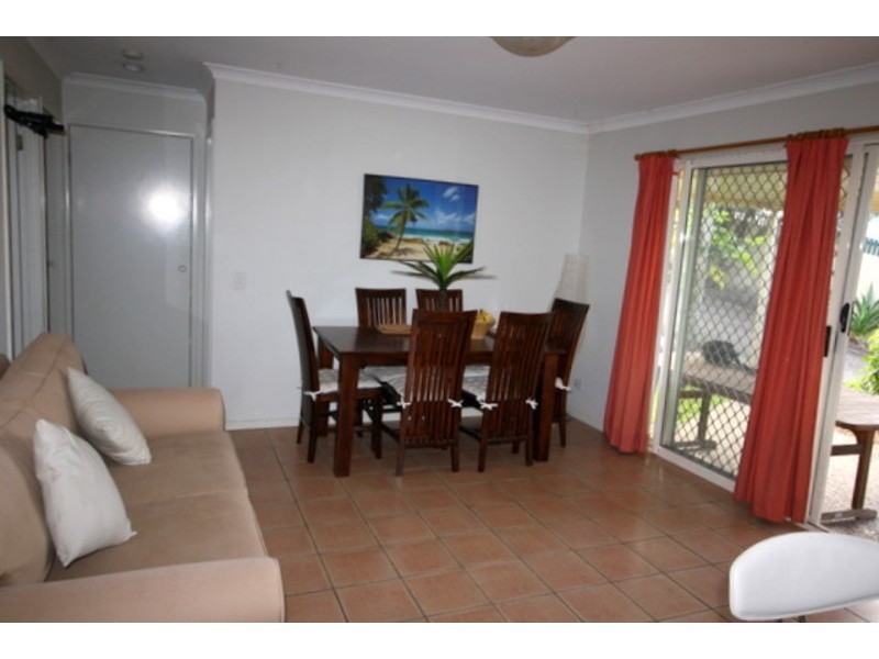 11 Tahan Crescent, Tanah Merah QLD 4128
