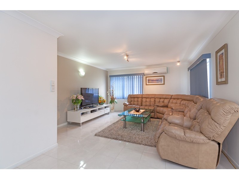 35 Southgate Drive, Woodridge QLD 4114