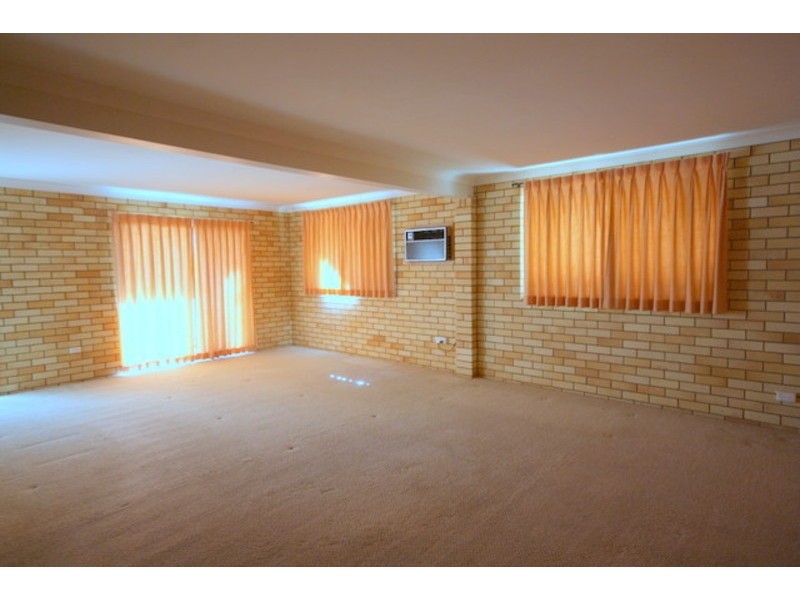 17 MANZILL STREET, Sunnybank Hills QLD 4109