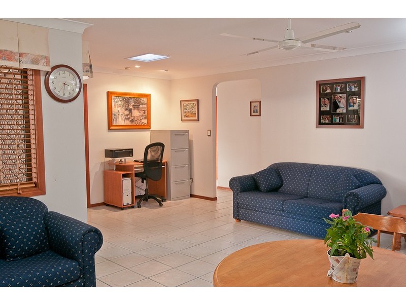 9 Jermyn St, Eight Mile Plains QLD 4113