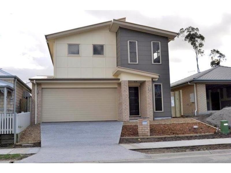 16 Grand Terrace, Waterford QLD 4133