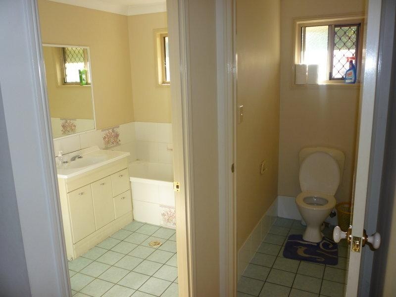 3 Belvedere Dr, Park Ridge QLD 4125