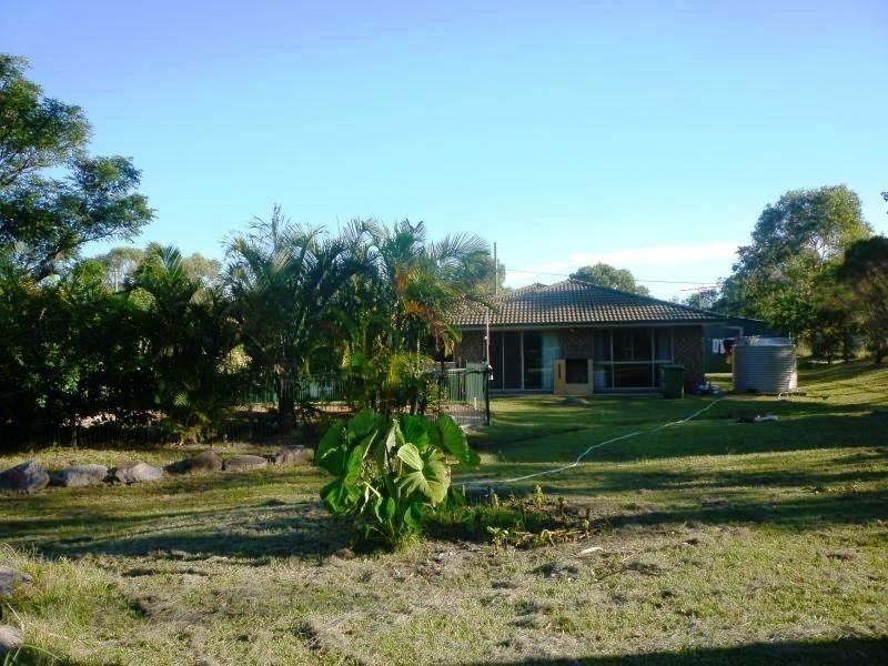 3 Belvedere Dr, Park Ridge QLD 4125