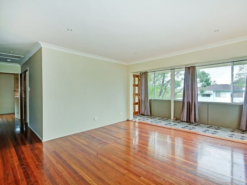 22 Poppy St, Kingston QLD 4114