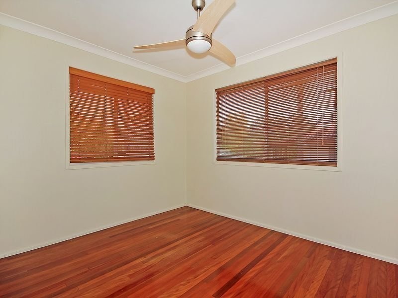 22 Poppy St, Kingston QLD 4114
