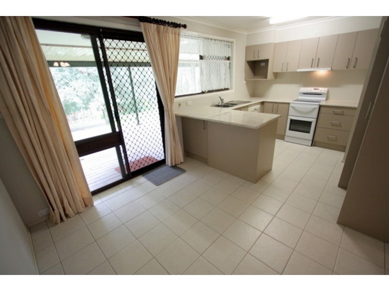 73/170  Bardon Av, Burleigh Waters QLD 4220