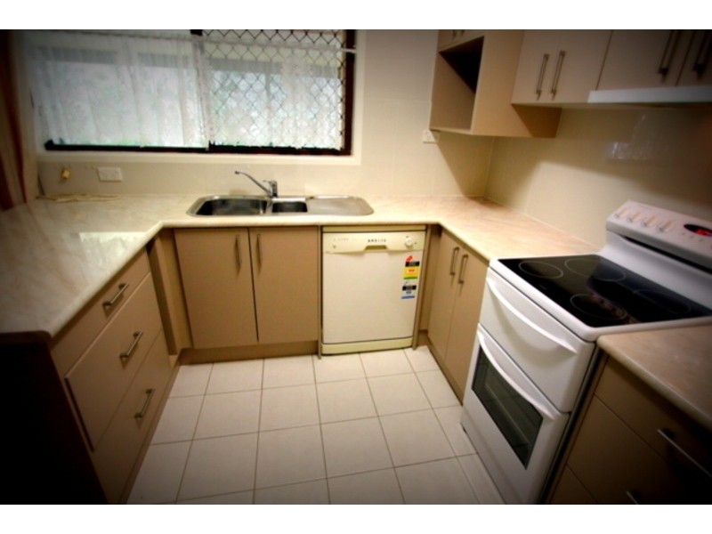 73/170  Bardon Av, Burleigh Waters QLD 4220