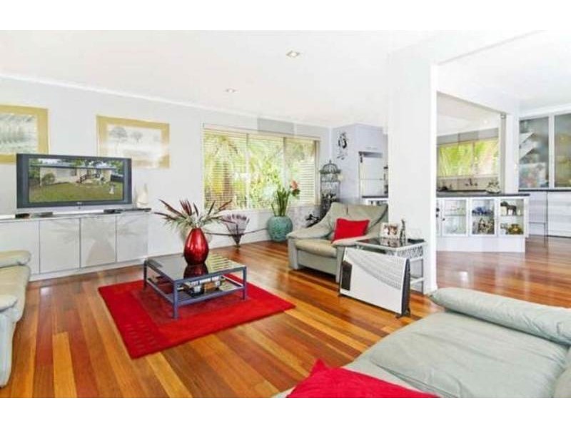 5 ELWYN COURT, Springwood QLD 4127