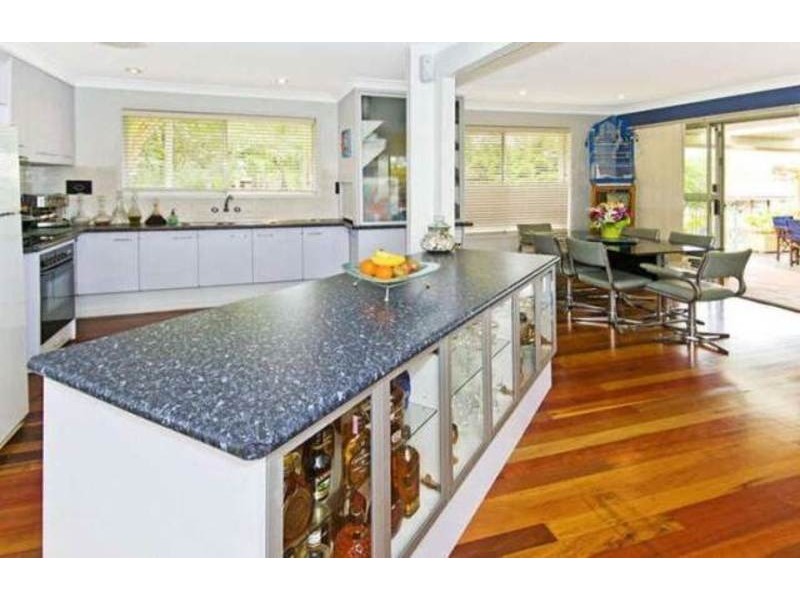 5 ELWYN COURT, Springwood QLD 4127