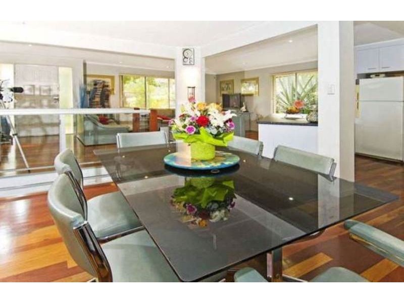 5 ELWYN COURT, Springwood QLD 4127