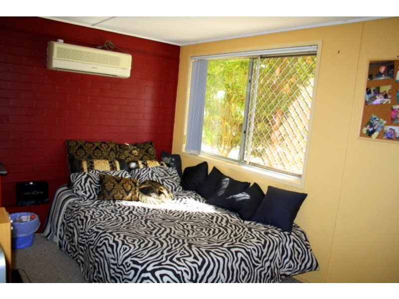 39 Macarthur Cr, Slacks Creek QLD 4127