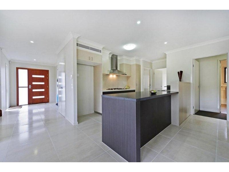 1 Elsey Court, Pimpama QLD 4209