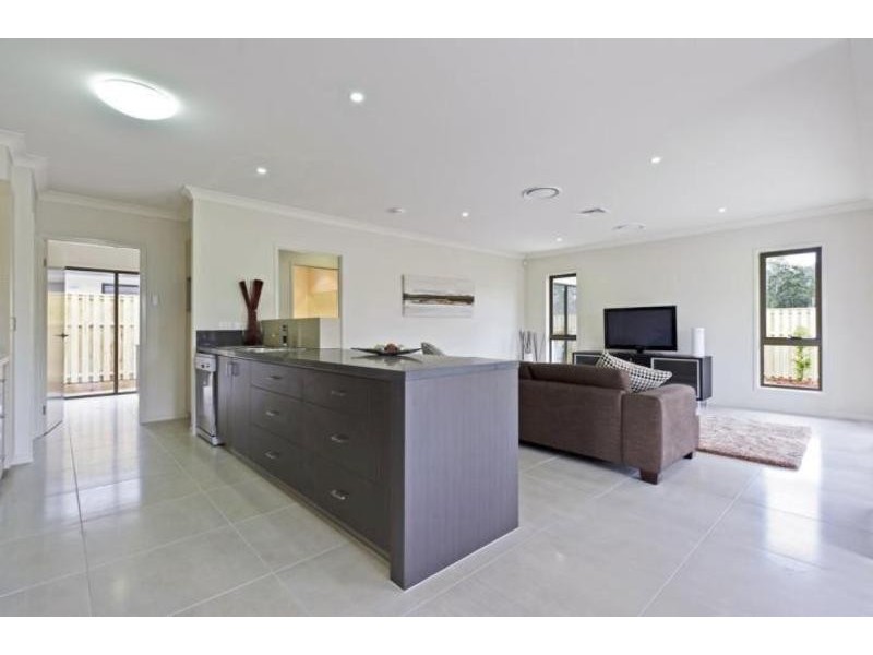 1 Elsey Court, Pimpama QLD 4209