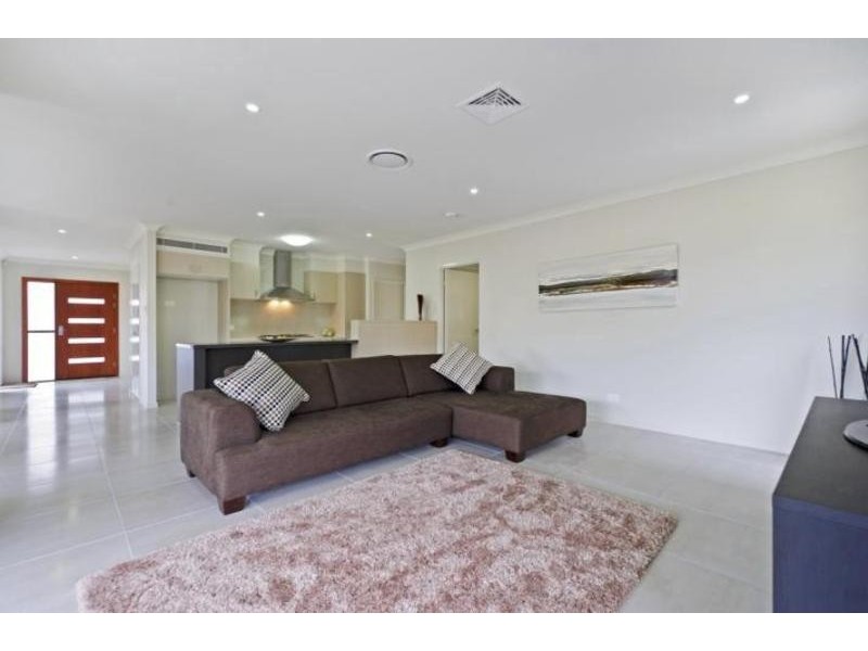 1 Elsey Court, Pimpama QLD 4209