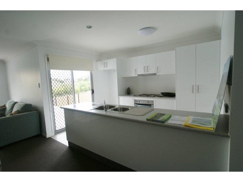 Pacific Pines QLD 4211