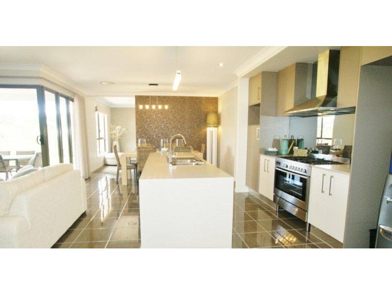 Ormeau Hills QLD 4208