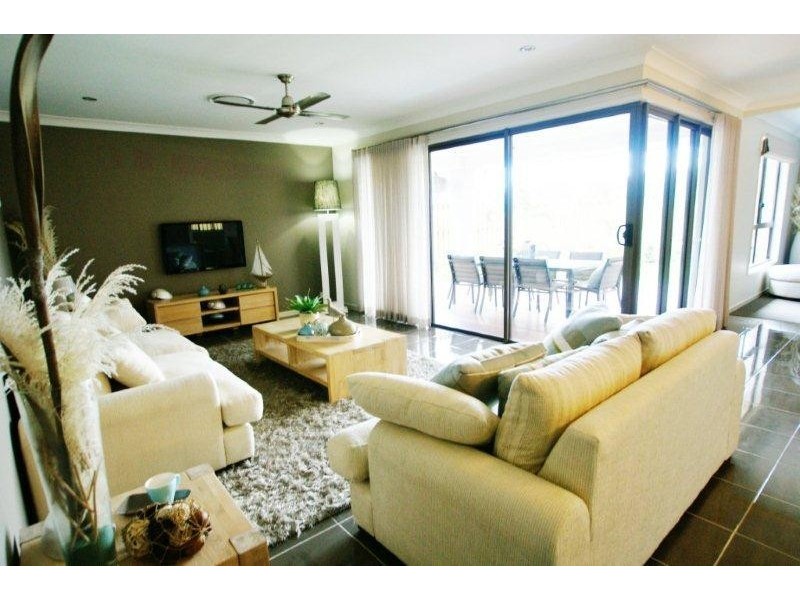 Ormeau Hills QLD 4208