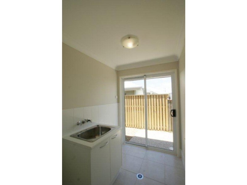 Hope Island QLD 4212