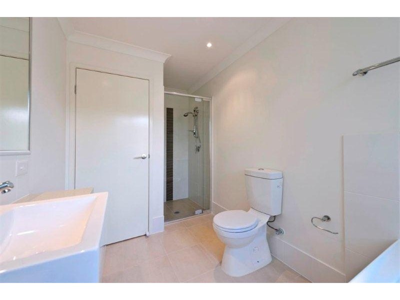 Pacific Pines QLD 4211