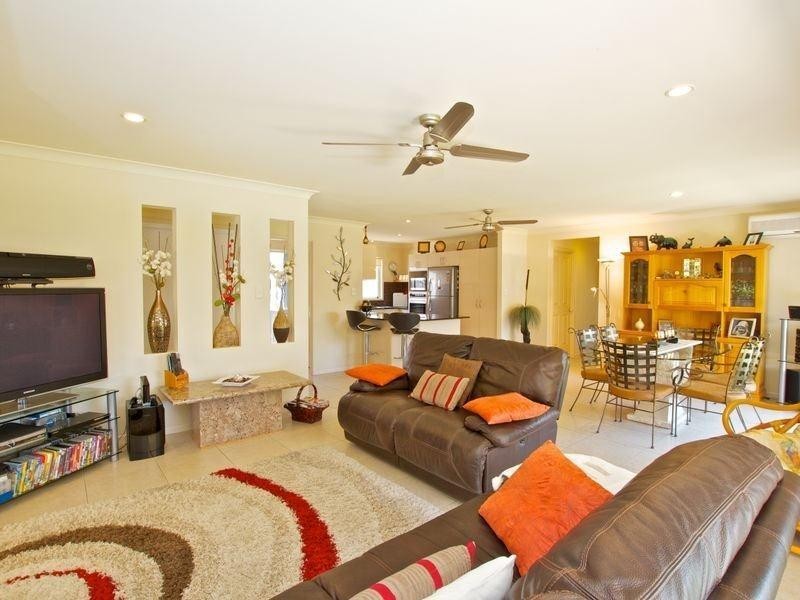 32/11 Eden Crt, Nerang QLD 4211