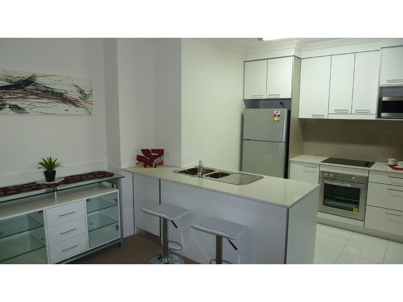 1 Main Street, Varsity Lakes QLD 4227