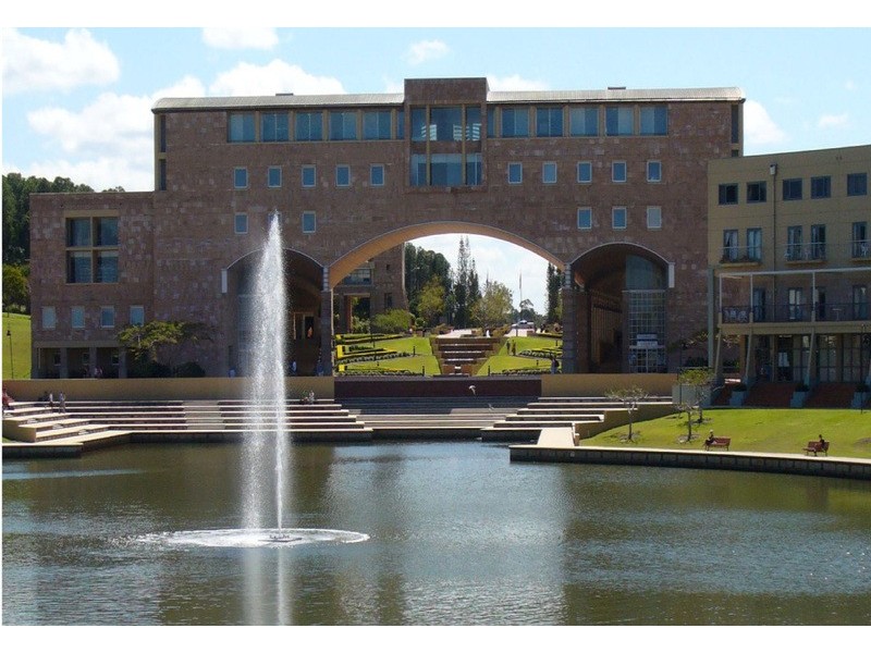 1 Main Street, Varsity Lakes QLD 4227