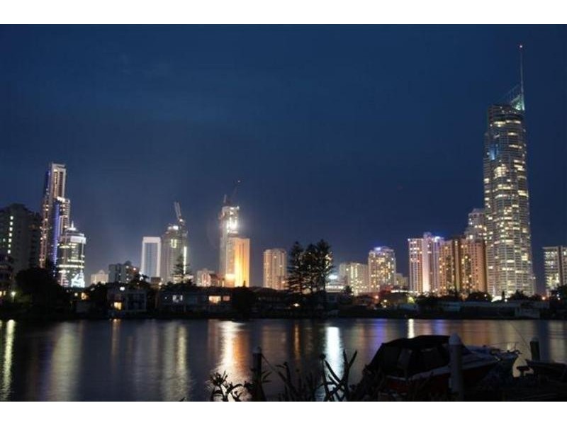 30-32 Paradise Island, Surfers Paradise QLD 4217