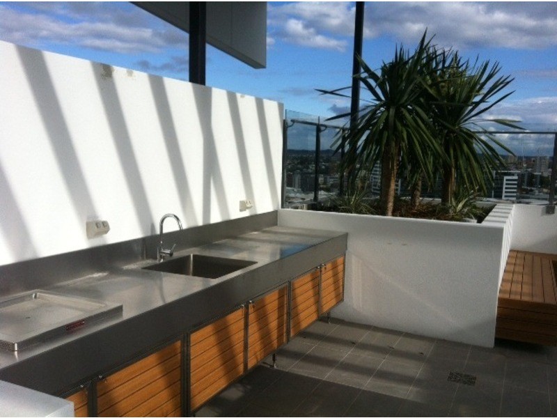 6-8 Jeays Street, Bowen Hills QLD 4006