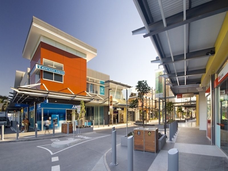 8/2  Lakes Entrance Drive, Springfield Lakes QLD 4300