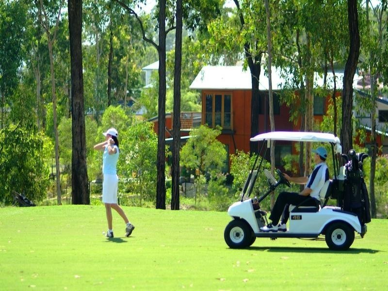 8/2  Lakes Entrance Drive, Springfield Lakes QLD 4300