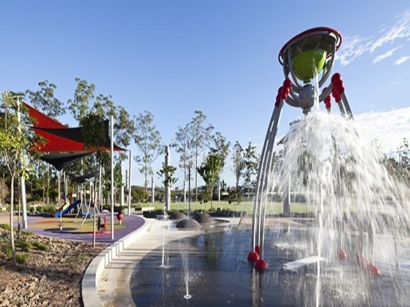 11/2 Lakes Entrance Drive, Springfield Lakes QLD 4300