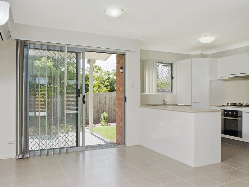 4/4 Myola Street, Browns Plains QLD 4118