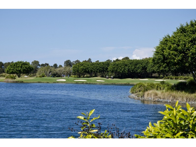 2 Activa way, Hope Island QLD 4212