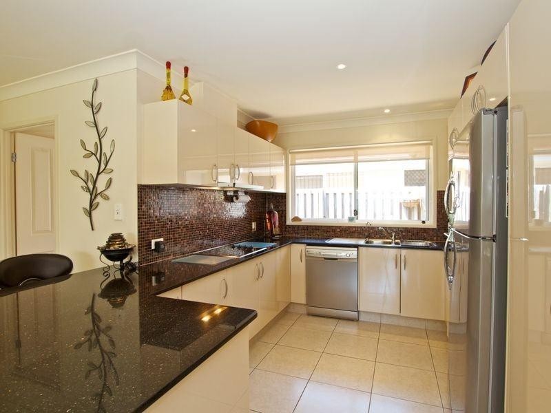 32/11 Eden Crt, Carrara QLD 4211