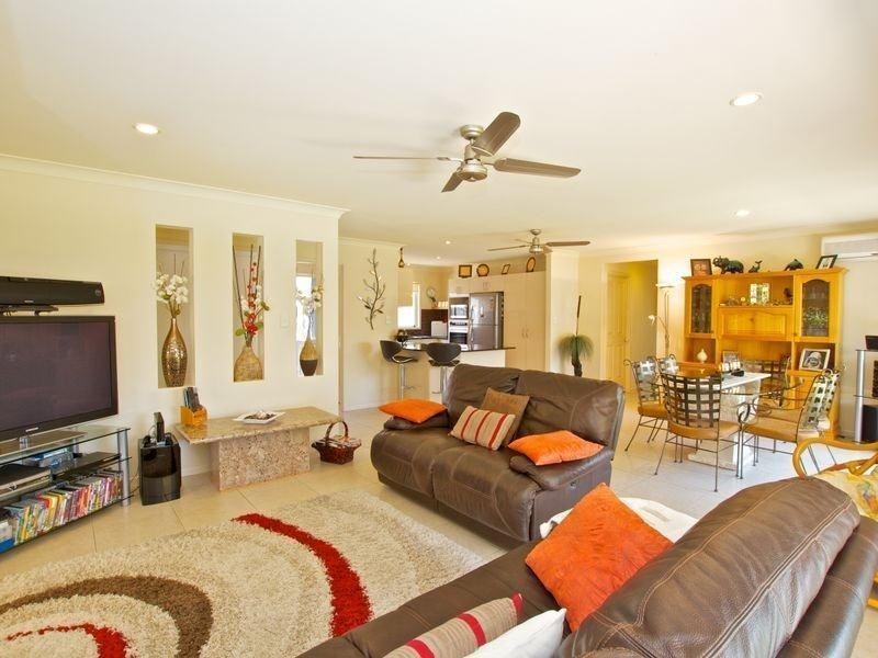 32/11 Eden Crt, Carrara QLD 4211