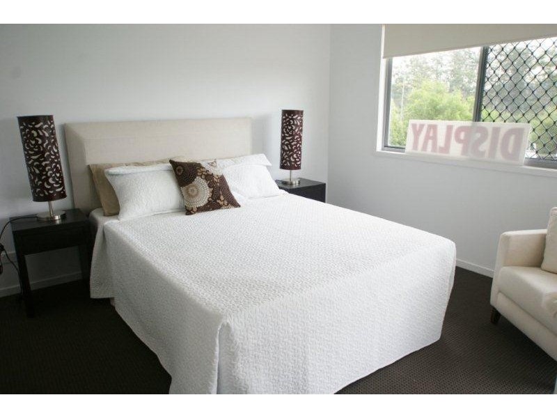 19/111 Mcauley Parade, Pacific Pines QLD 4211