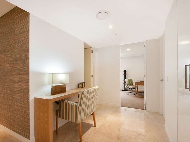 47-51  Broadbeach Boulevard, Broadbeach QLD 4218