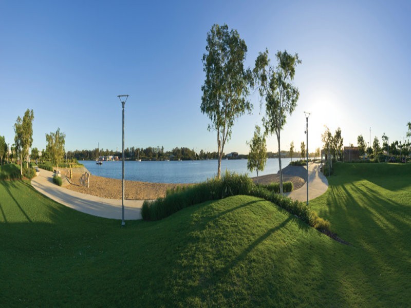 310 Hamilton Reach, Hamilton QLD 4007