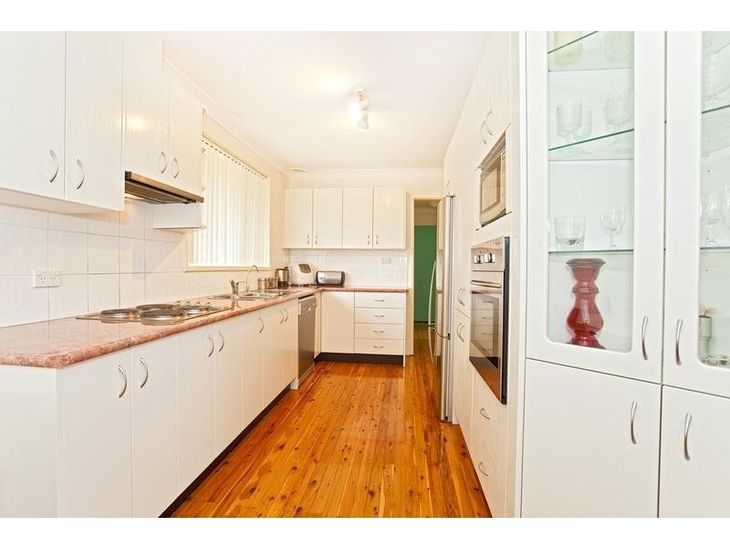 6  Waldron Place, Cambridge Park NSW 2747